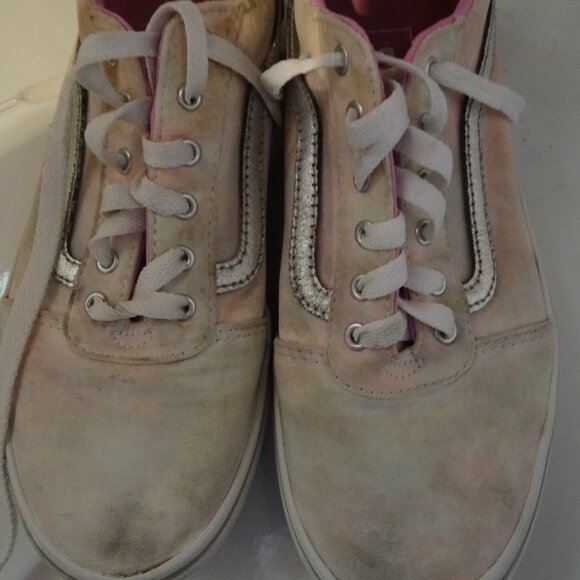 FREE WITH PURCHASE girls/womens pink/blue tie dye vans AS IS - Picture 2 of 6